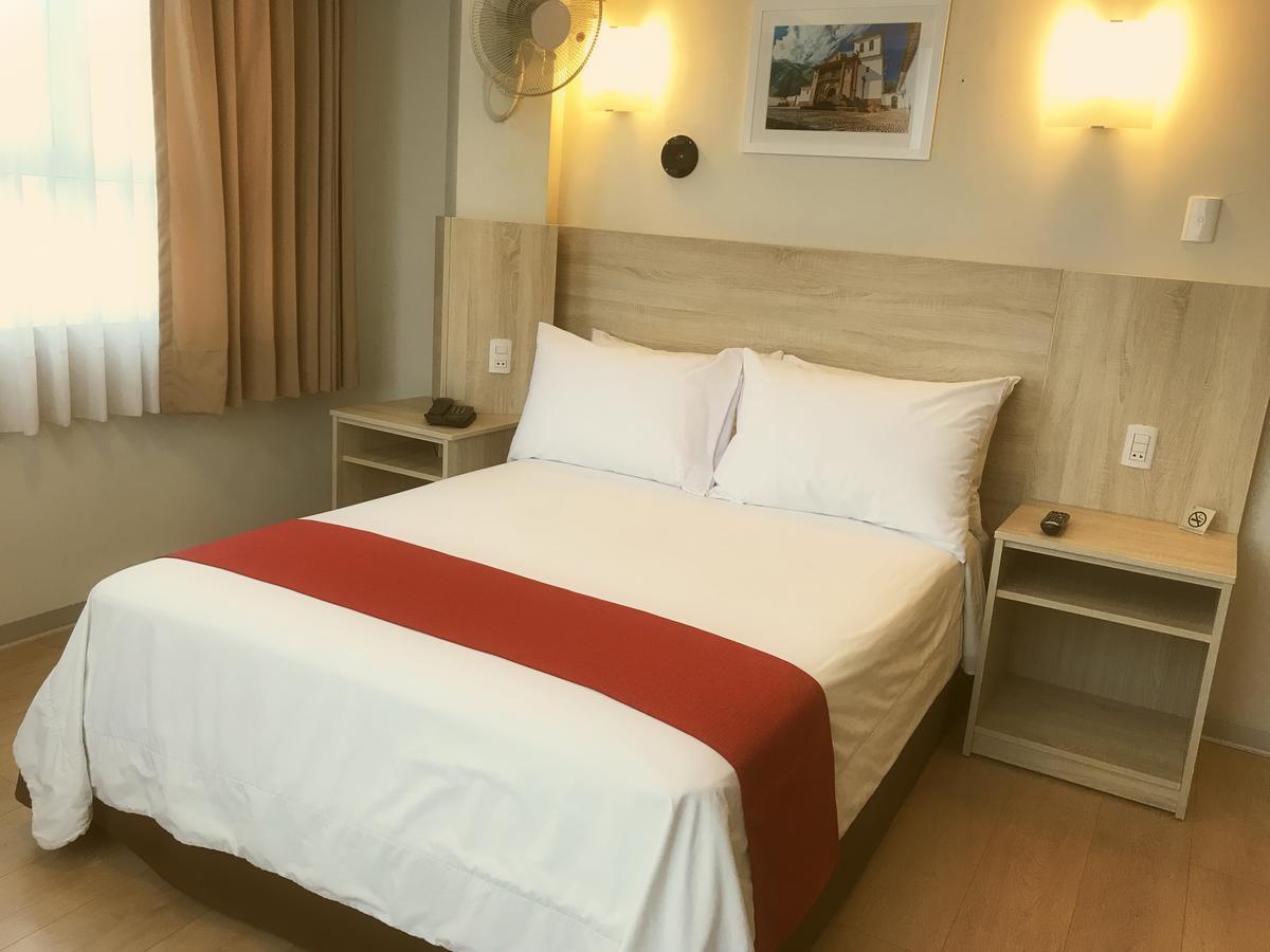 Hotel San Remo Lima Buitenkant foto
